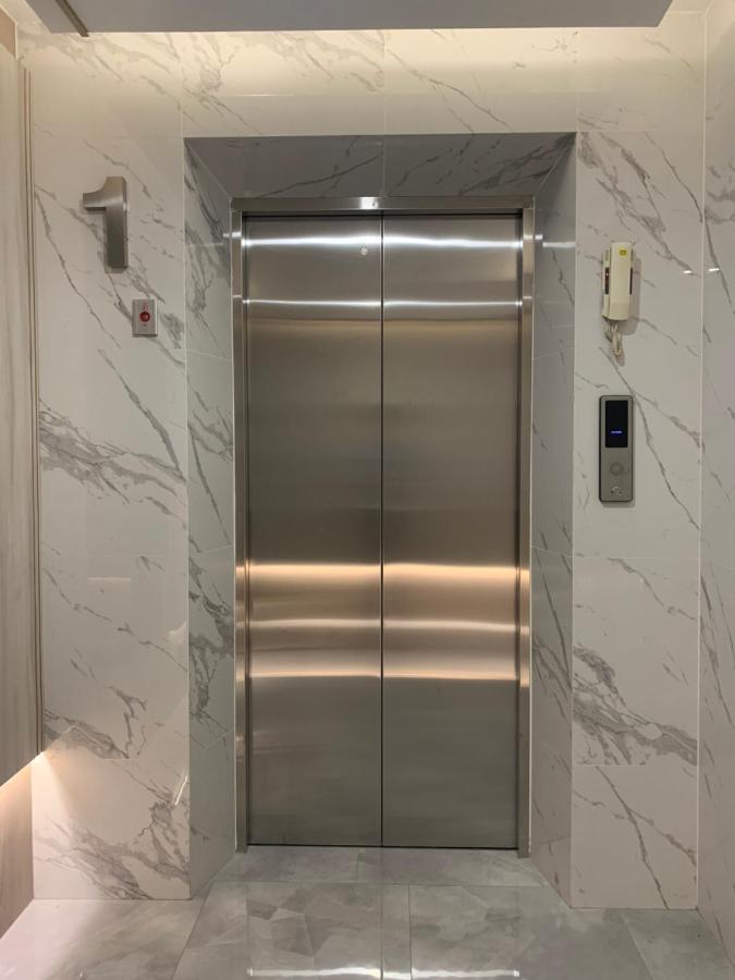 Thana Wisut Hotel Bangkok Luaran gambar