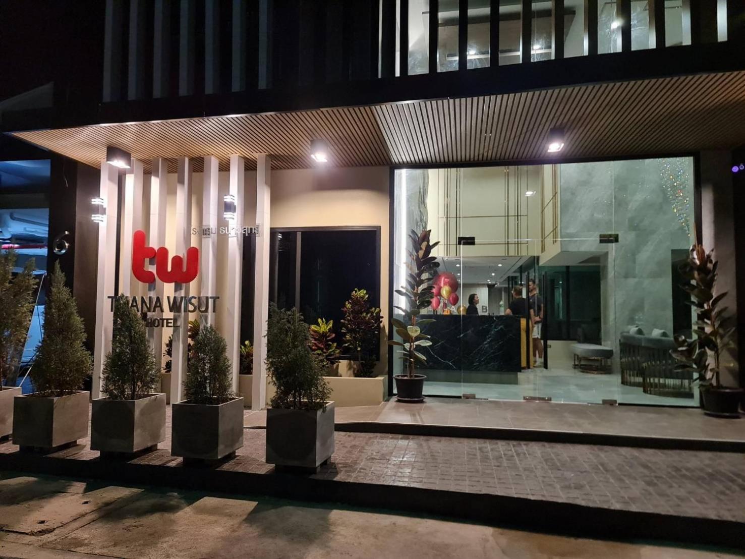 Thana Wisut Hotel Bangkok Luaran gambar