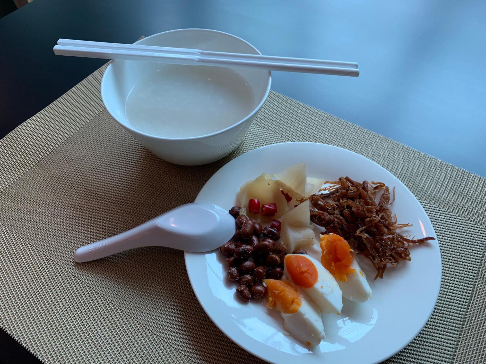 Thana Wisut Hotel Bangkok Luaran gambar
